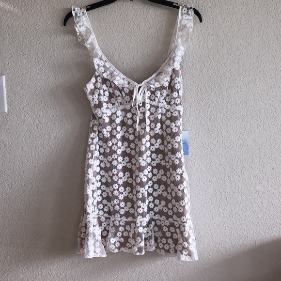❗️last one New MAJORELLE Sunbeams mini lace Dress white - Picture 6 of 12